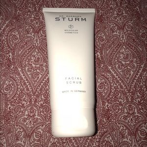 Dr. Barbara STURM facial scrub